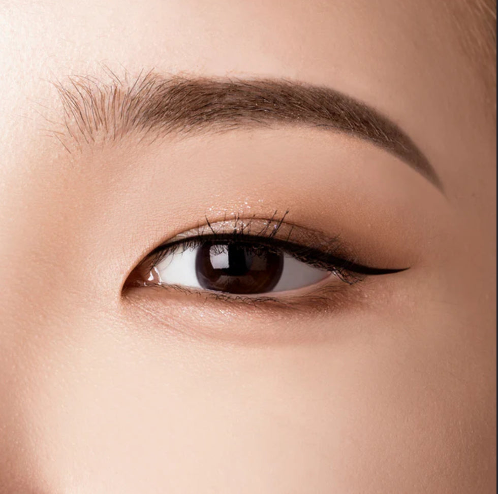 BOUQUET GARNI - Edge Proof Pen Eyeliner Black
